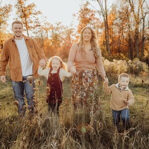 Meet your Posher, Kayce